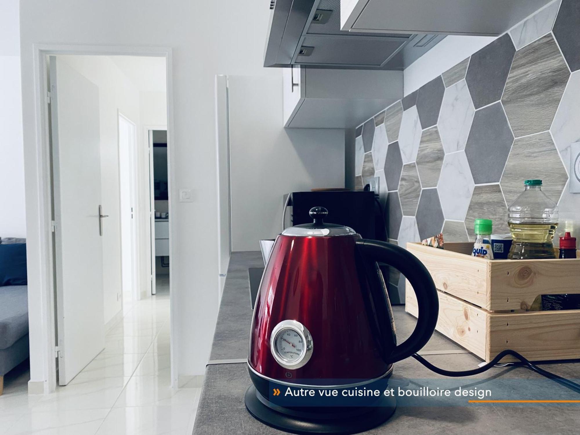 Appartement Parisien Neuf, Moderne Avec Une Grande Salon, 2 Chambres, 4 Lits, Parking Gratuit, 15Min De Paris Et 13 Min Aeroport Orly Vitry-sur-Seine Kültér fotó